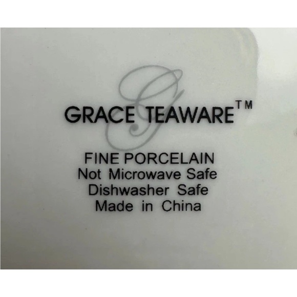 4 Grace Teaware Josephine 9.25” Porcelain Red White Striped Plates New Set 4 - Picture 5 of 5